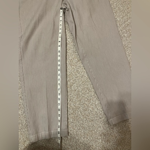 Talbots Weekend Chino striped Cropped pants women’s size 16 tan and white - Picture 14 of 14